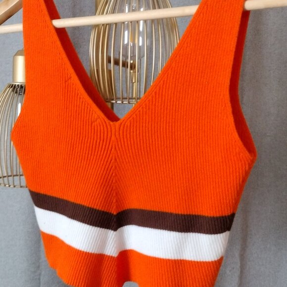 Almost Famous Ribbed Crop Tank Top – Size Large - Picture 7 of 9